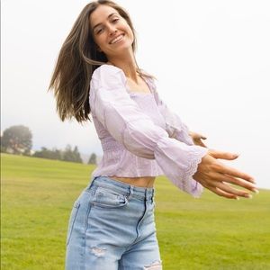 Long sleeve lace semi cropped shirt